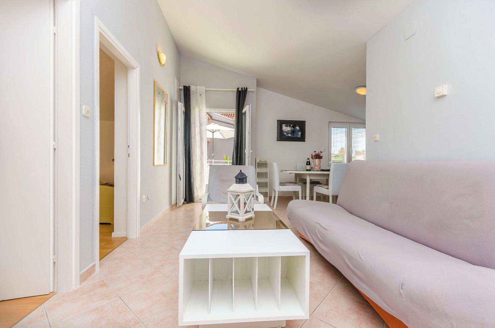 Apartments Manda โวดีเซ ภายนอก รูปภาพ