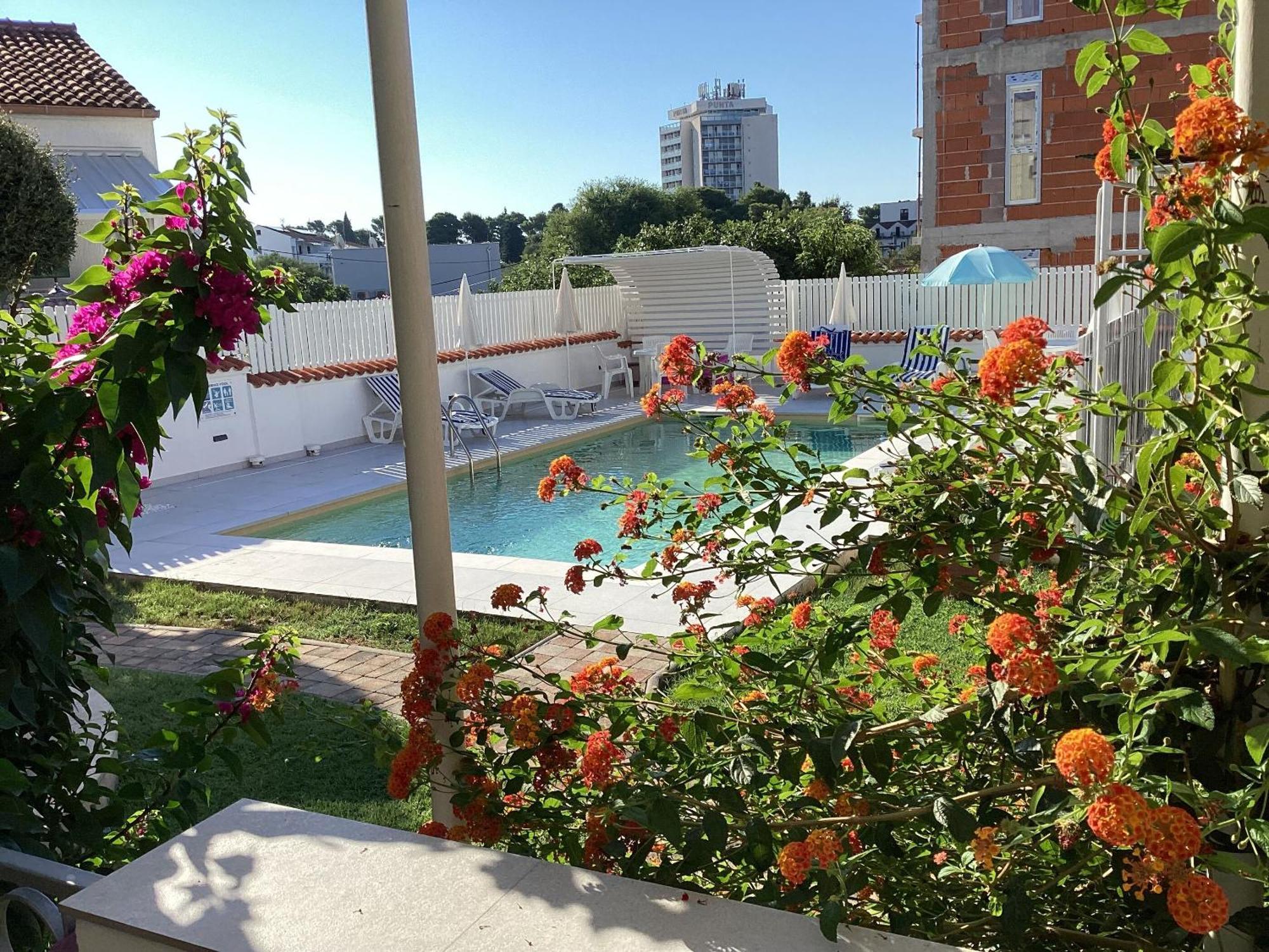 Apartments Manda โวดีเซ ภายนอก รูปภาพ